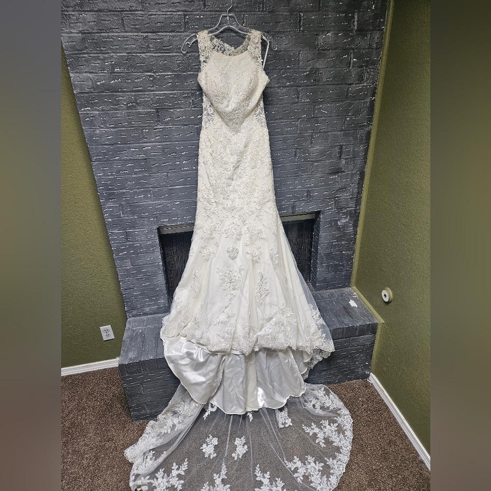 Wedding dress, Stella York, size 10,Ivory